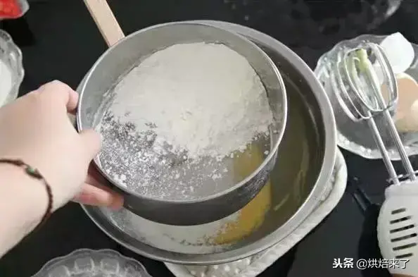 咖啡华夫饼_我的咖啡华夫饼配方_咖啡厅华夫饼怎么吃