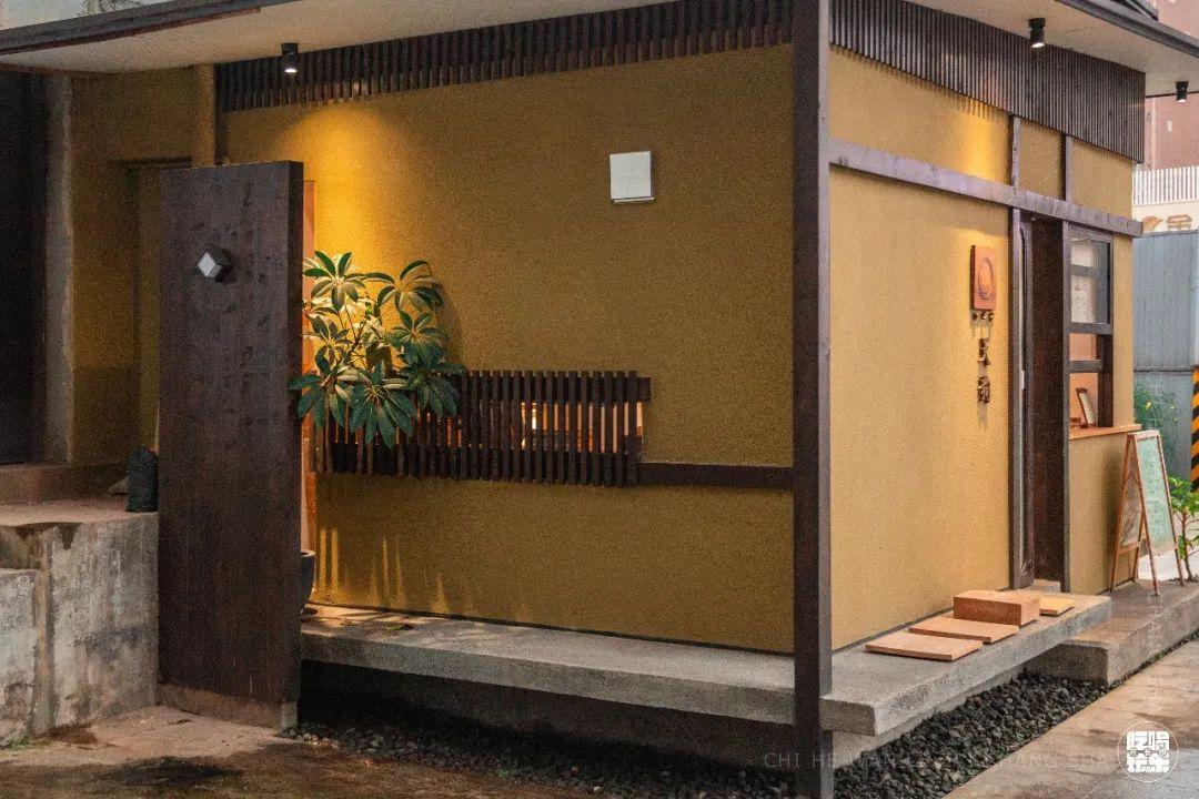 蓝咖啡馆和绿咖啡馆_蓝色咖啡馆和绿色咖啡馆_咖啡店蓝色